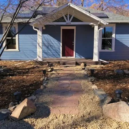 Hot tub, Quiet 3 Bedroom, Close to Downtown, WFH