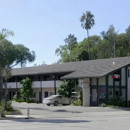 Rose Garden Inn