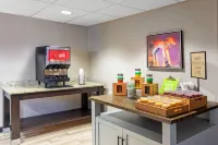 Hampton Inn Aiken - 조식 운영