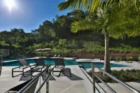 Quality Hotel Blumenau - piscina