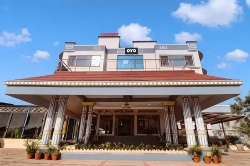 Hotel Partha International