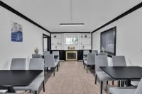Baymont by Wyndham Rock Hill - Barer