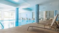 Vrissaki Beach Hotel - プール