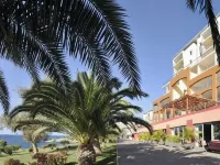 Pestana Promenade Ocean Resort Hotel Hotels near Lido