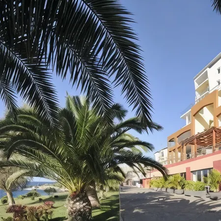 Pestana Promenade Ocean Resort Hotel