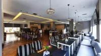 Hotel Diradja
