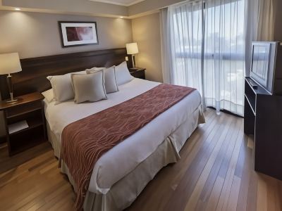 Premium Tower Suites