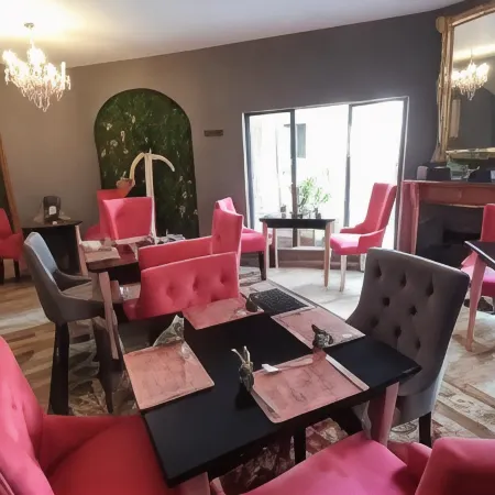 Grafiti Boutique Hotel