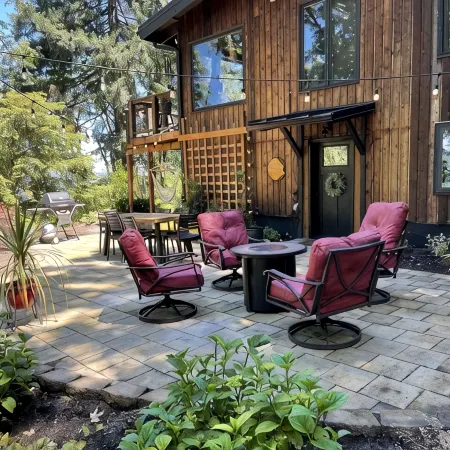 Tranquil Forest Escape-Extended Stays Welcome