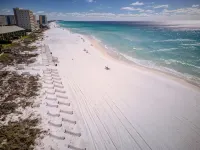 Relax on Your Balcony with a Stunning View of the Gulf. - อ่างจากุชชี่