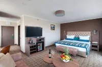 Hotel Cherno More