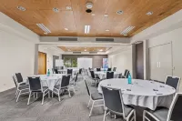 Club Wyndham Airlie Beach - breakfast