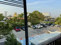 The Rest Hotel - Prachuap Khiri Khan - parking