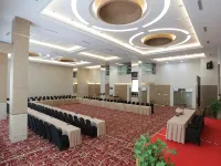Grand Royal Denai Hotel Hotels in Bukittinggi