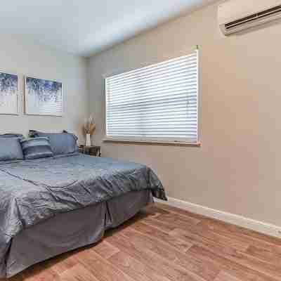 Singer Island beach Apartment Rooms