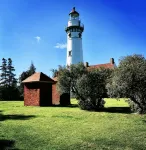 Lake Michigan Cabin + Hot Tub & Spectacular Views • Sleeps 8 - 小木屋