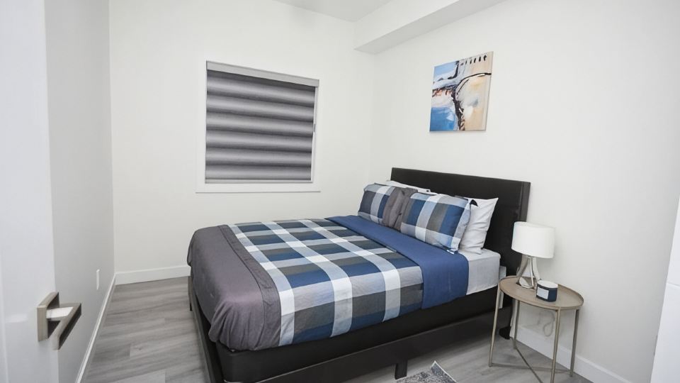 Comfortable home near airport