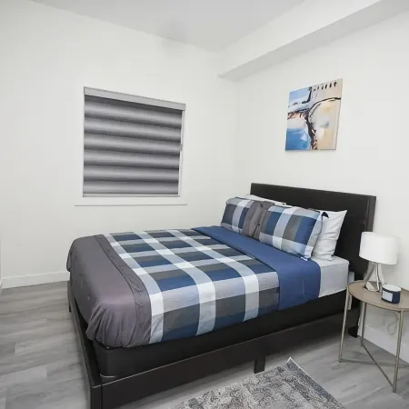 Comfortable home near airport