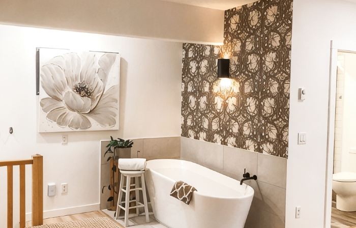Country Spa Getaway Near Powell River.