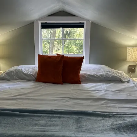 Ovedale Lodge.  A cabin on a three acre estate in Horse Country, Ocala