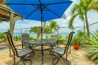 Beachfront.  Just a Few Steps to the Sand. Walk to Restaurants.  Near Downtown. - Wifi