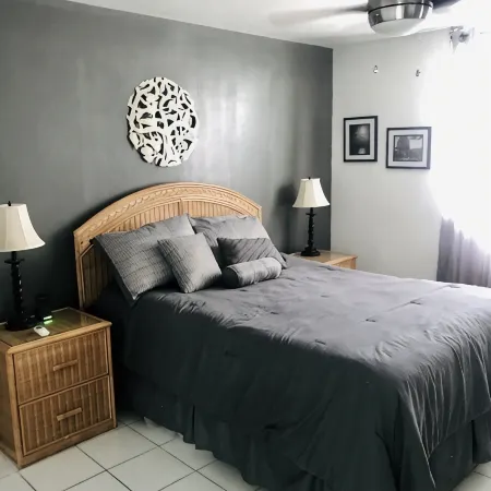 Luxury Condo - Stunning Ocean View at Sapphire Beach.