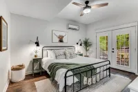 Wow!! Family Friendly Getaway:Hot Tub, Fire Pit, Nature, Wine & Weddings - 3-Star