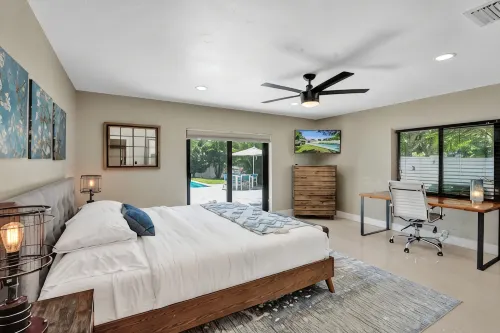 Romantic Retreat w/ Private Pool. Near Las Olas - Romantic