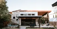 Square Inn