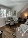 Carriage House within 5 minute walk of Old Town Bluffton - 4-Star