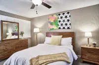 Holiday-Ready 3Br and 2BA Sleeps 9 in Fishers -  Privatzimmer