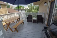 Beaches, decks and fun in the sun!! Sleeps 16+! VERY CLOSE to Lake Michigan! - 3-stjärniga
