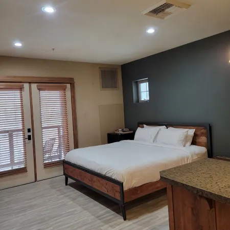 Cozy Slope Studio