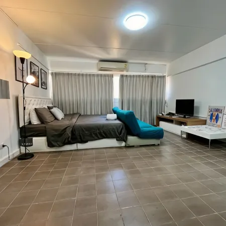 Impact Arena Muang Thong Condo C3 Two rooms by Goodroom24