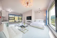 Chuncheon Nami Island 2020 Spa & Pool Villa - Private Pool