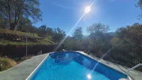 Private house close to Sequoia National Park with pool and private river access - Swimmingpools