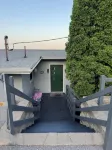 Waterfront Paradise with  NEW Jacuzzi Spa! - Wifi