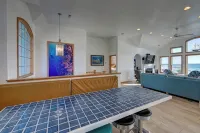 Beach Please 8BR 7BA Beachfront Pool Hot Tub - Boutique