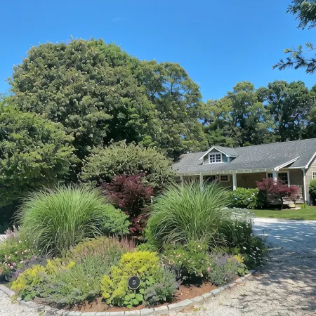 Oak Bluffs Family Retreat - Private Roundabout, Walk to the Beach & Downtown OB.