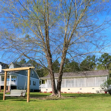Lakefront Cottage on Lake Marion