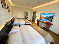 Xingyi Riverside Time Homestay (Wanfenglin Scenic Area) - 2-Star