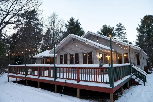 3 bedroom/2 bath house in St. Germain. Heated garage-backs to snowmobile trail! - Boutique