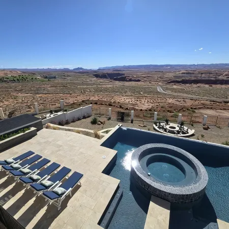 Exquisit Estate 7 Bed, 6 Bth w/ Infinity Pool & Spa. Unbelievable Views 7000sqft