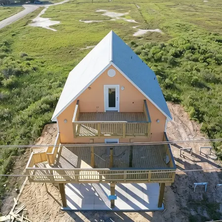 Surfside Freeport Beach HouseOcean&BayViews,StepsfromtheOcean! SnowBirds Welcome