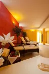 มอยน์! โรงแรมคุกซ์ฮาเฟน - ที่มีสปา