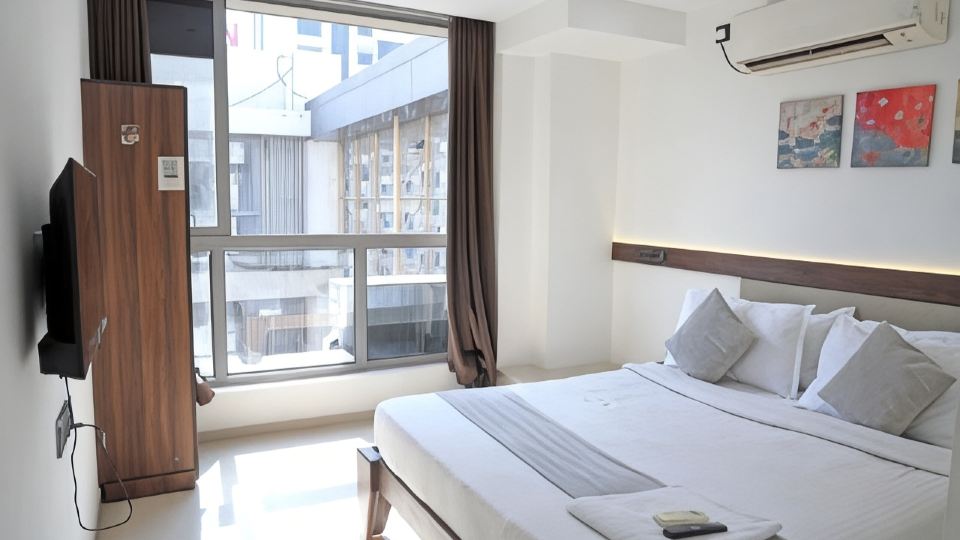 Hotel Elegant Inn