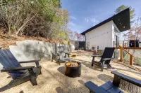 Modern Mountain-View Sanctuary in Pisgah Forest - Wifi