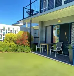Shoredrive Motel - 3-Star
