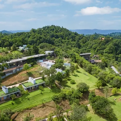 เวลาเวียน รีสอร์ท โรงแรมใกล้วัดบ้านคลองบง