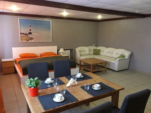 Albatros Hotel - Ramah Hewan Peliharaan